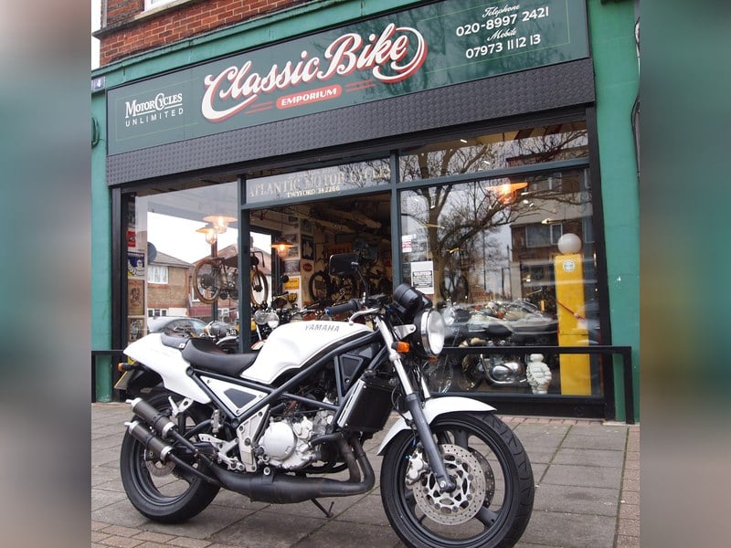 1991 Yamaha RZ-1 250cc Two Stroke Parallel Twin Sports Bike: