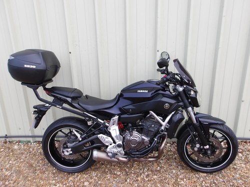 Yamaha MT07 ABS 2015, K-Tec Suspension, Service History. À venda