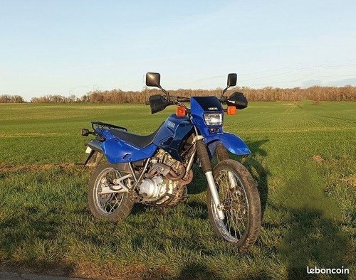 2002 YAMAHA XT 600 À venda