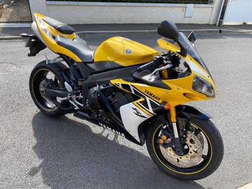 2006 Yamaha YZF R1 For Sale