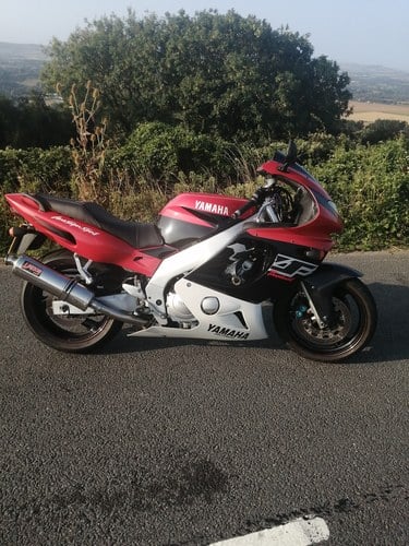 1998 Yamaha YZF 600R Thundercat