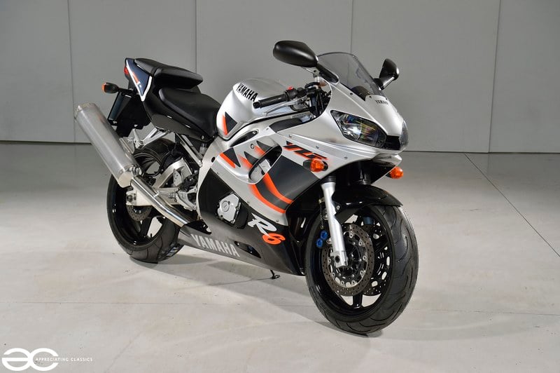 1999 Yamaha R6 - 2 1999 Yamaha R6 - 2