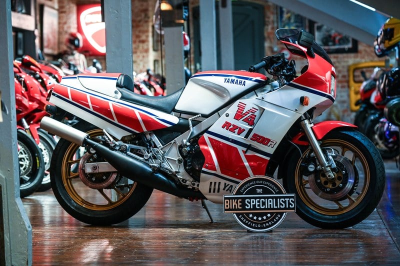 1990 Yamaha RD 500 - 1 1990 Yamaha RD 500 - 1