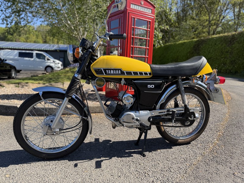 1989 Yamaha FS1 - 2 1989 Yamaha FS1 - 2
