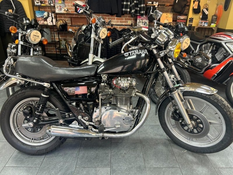1979 Yamaha XS 650 - 1 1979 Yamaha XS 650 - 1