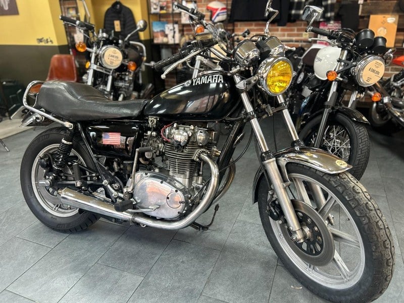 1979 Yamaha XS 650 - 2 1979 Yamaha XS 650 - 2