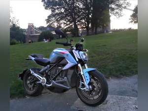2021 Zero SR/F 14.4 KW Premium  Electric Motorcycle For Sale (picture 1 of 12)