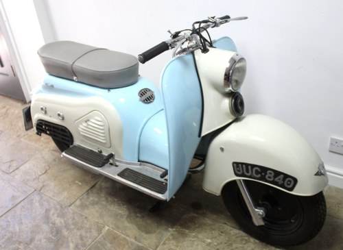 1957 Zundapp Bella R151 150 cc Four Stroke Scooter VERKAUFT