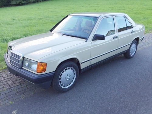 1986 Mercedes-Benz 190E 2.6: 04 Aug 2018 For Sale by Auction