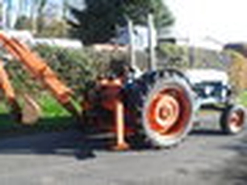 FORDSON MAJOR ROAD REG WITH REAR DIGGER BACKHOE