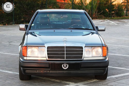 1990 Mercedes Benz 300 Ce 24V. For Sale