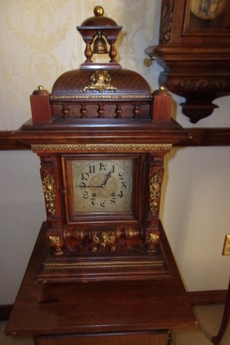 #14 Antique Clock In vendita