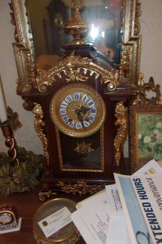 #20 Antique Clock In vendita