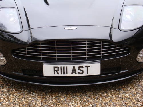 R111 AST     PRIVATE NUMBER PLATE FOR SALE In vendita