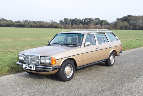 1985 Mercedes-Benz 230TE For Sale