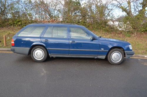 1988 Mercedes TE 230 estate In vendita