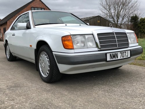 1990 Mercedes W124 E230 Coupe Rare 5 speed Manual  For Sale