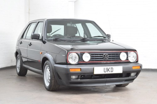 VW VOLKSWAGEN GOLF GTI MK2 1.8 8V BLACK 5DR 1991 VENDUTO