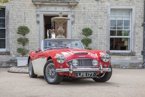 AUSTIN HEALEY 100/6 | FULLY RESTORED, UK RHD & UPGRADED VENDUTO