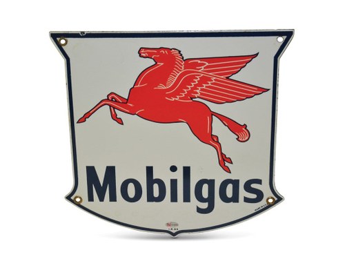 Mobilgas with Pegasus Porcelain Sign In vendita all'asta