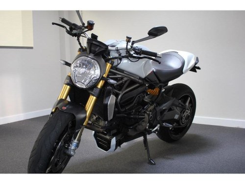2014 Ducati Monster 1200 ABS Naked 1200.0cc TERMIGONI, CARBON, IM In vendita