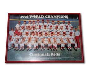 1976 World Champions Cincinnati Reds Autographed Framed Phot In vendita all'asta