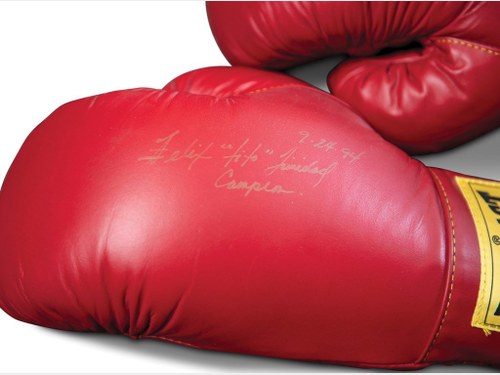Flix "Tito" Trinidad Autographed Boxing Gloves For Sale by Auction