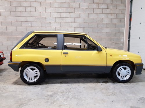 1986 Vauxhall Nova 1.3 SR MK1, Jamaica Yellow...Superb! In vendita