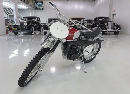 1968 Husqvarna 360 Viking - Flame Red VENDIDO