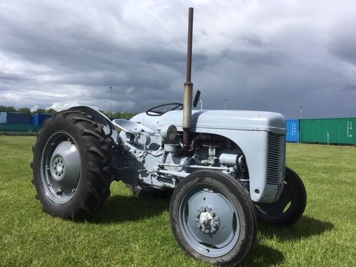 1954 Massey Ferguson TEA-20 Petrol Tractor For Sale by Auction