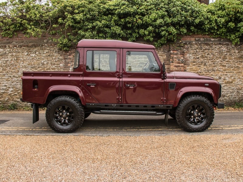 Land Rover Defender Defender BOWLER 110 XS Pickup - Bowler