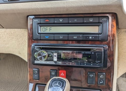 1997 Mercedes-Benz SL 320 Auto zum Verkauf (Bild 10 von 35)