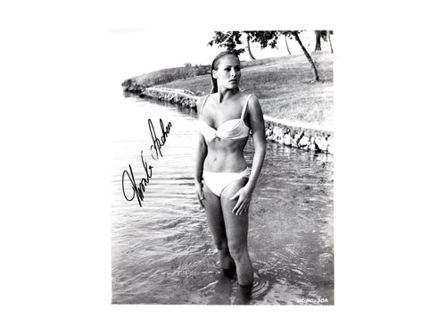 0000 Ursula Andress ‘Dr No’ Period Publicity Photograph (Signed) In vendita all'asta