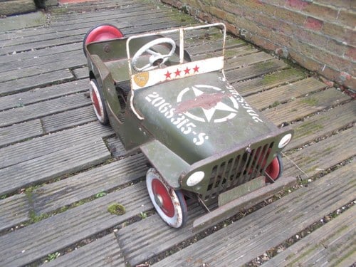 1950 WILLYS JEEP WW2  UNRESTORED TRI-ANG METAL ALL ORIGINAL  RARE For Sale