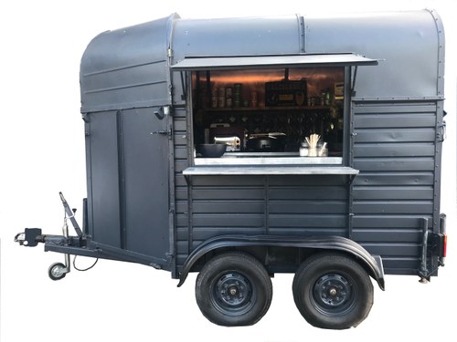 2018 Horse Box Catering Outlet In vendita all'asta