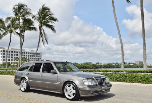 1994 Mercedes S-124 AMG WIDEBODY Wagon AMG Euro $27.9k For Sale