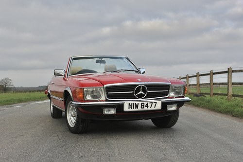 1982 Mercedes-Benz 280SL R107 till salu (bild 10 av 204)