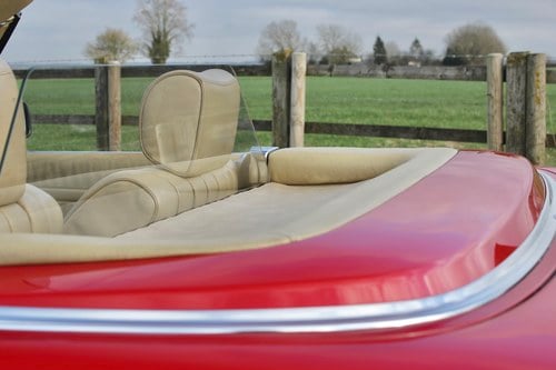 1982 Mercedes-Benz 280SL R107 till salu (bild 71 av 204)