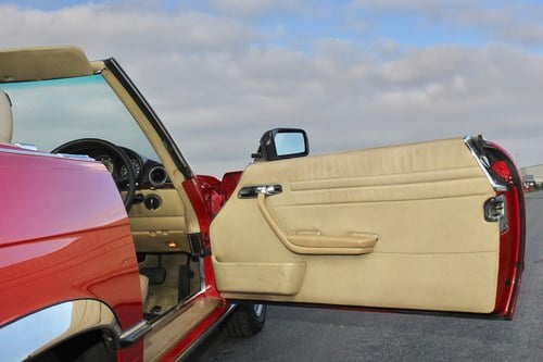 1982 Mercedes-Benz 280SL R107 till salu (bild 78 av 204)