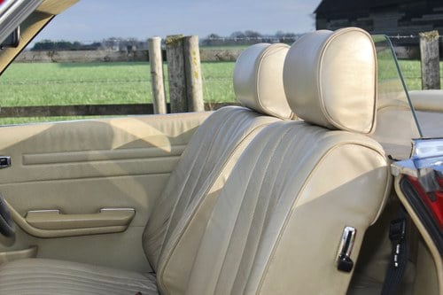 1982 Mercedes-Benz 280SL R107 till salu (bild 82 av 204)