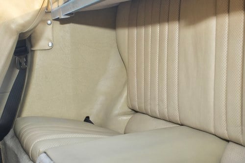 1982 Mercedes-Benz 280SL R107 till salu (bild 86 av 204)