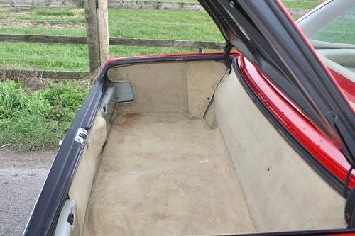 1982 Mercedes-Benz 280SL R107 till salu (bild 114 av 204)