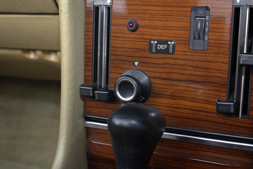 1982 Mercedes-Benz 280SL R107 till salu (bild 100 av 204)