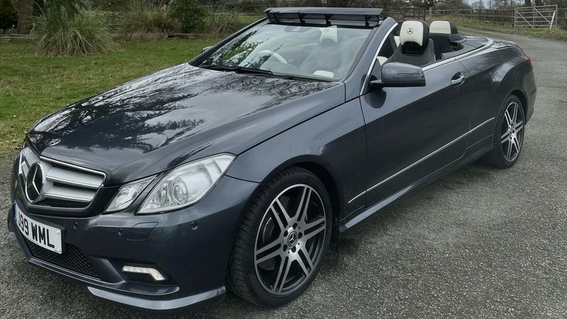 2010 Mercedes-Benz E500 AMG Sport For Sale (picture 1 of 33)