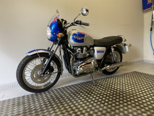 2002 Triumph Bonneville Golden Jubilee In vendita (immagine 7 di 104)