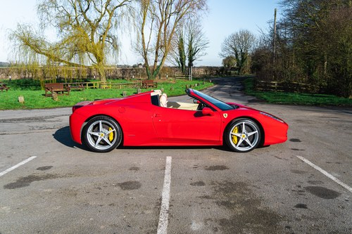 2012 Ferrari 458 Italia Spider In vendita (immagine 12 di 128)