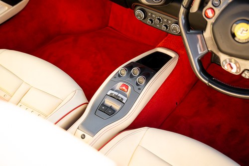 2012 Ferrari 458 Italia Spider In vendita (immagine 30 di 128)