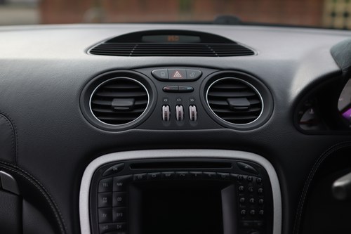 2002 Mercedes-Benz SL55 AMG R230 zum Verkauf (Bild 41 von 149)