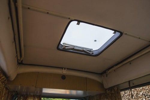 1974 Volkswagen T2b Transporter Camper zum Verkauf (Bild 36 von 107)