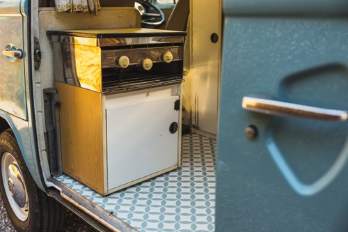 1974 Volkswagen T2b Transporter Camper zum Verkauf (Bild 40 von 107)